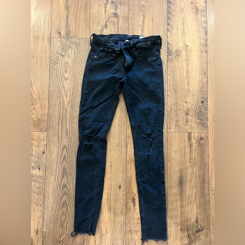 Rag & Bone Jeans size 28 barely worn